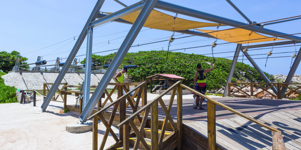 Gewinnen Sie unvergleichliche Einblicke für Ihren Abenteuerpark mit fortschrittlicher Zipline-Simulationssoftware. Planen Sie mit Präzision, prognostizieren Sie die Leistung und maximieren Sie Ihre Rentabilität. Starten Sie noch heute!